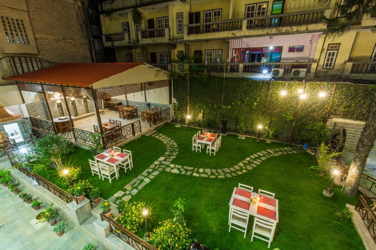 Hotel Acme Inn Katmandu Zewnętrze zdjęcie